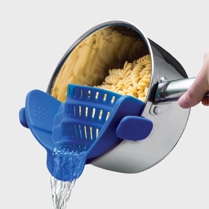 Flexible Snap Strainer for Kitchen Use