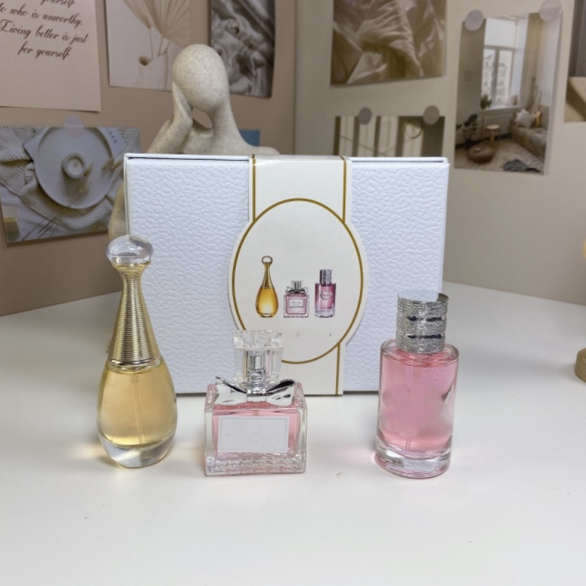 Dior - Mini Perfume Gift Set (Original) Trendy zone